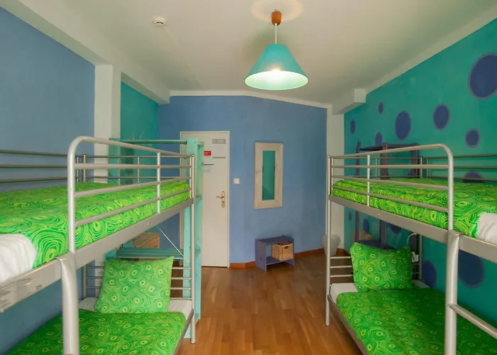 Albergue Surf Camp Ericeira